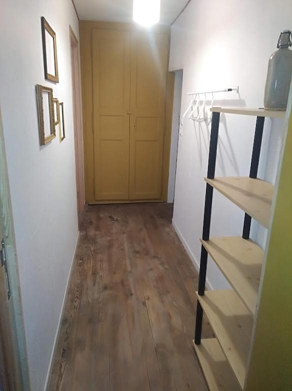 Appartement Cozy Dans Maison Privee Tauves 外观 照片